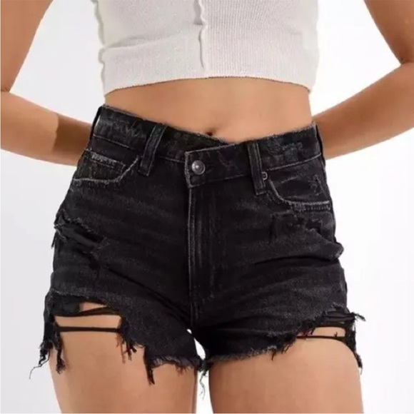 American Eagle Outfitters Black Distressed Mom Jean Shorts Comfort Stretch - Picture 1 of 15